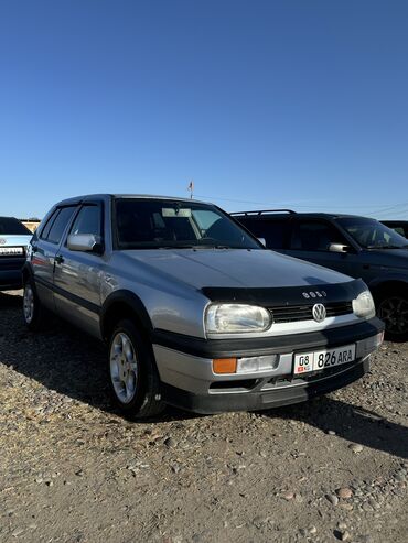 Volkswagen: Volkswagen Golf: 1993 г., 1.6 л, Механика, Бензин, Хэтчбэк