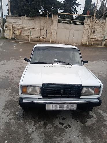 VAZ (LADA): Lada 2107 sedan - Kuzov: ağ rəng, klassik 2107 arxa optikalar və xrom — 6
