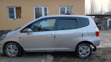 хонда продаю: Honda Fit: 2005 г., 1.5 л, Автомат, Бензин, Хэтчбэк