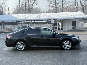 Toyota: Toyota Camry: 2019 г., 2.5 л, Вариатор, Гибрид, Седан — 4