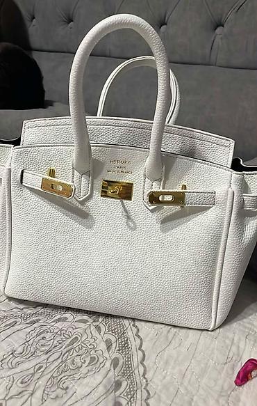 сиркени кетиру: Белая эко кожа сумка-тоут в стиле Birkin. - Материал: натуральная — 1