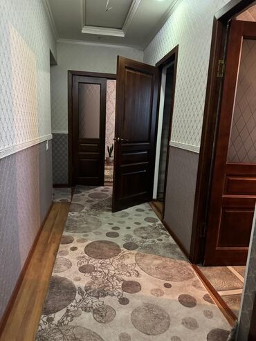 продаю квартиру 2 к 1 этаж: 4 комнаты, 80 м², Индивидуалка, 4 этаж, Евроремонт
