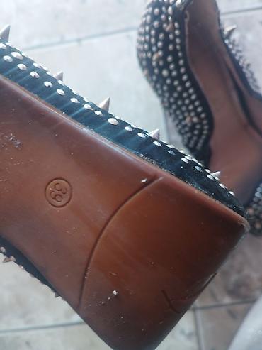 swarovski nakit za decu: Crne ženske peep-toe štikle sa platformom i visokom tankom potpeticom — 4