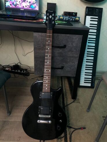 мой гениальный ребенок: Продаю электрогитару Derula, формы Les Paul, 22 лада. Состояние