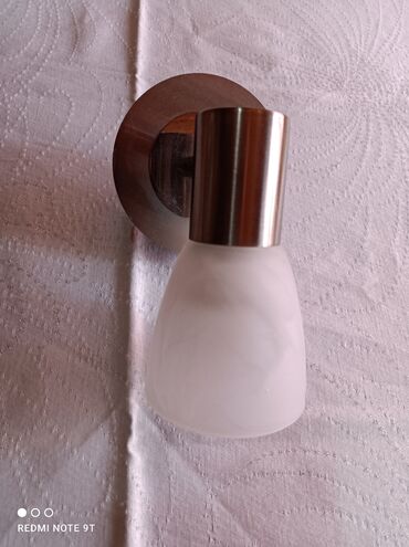 светильник на солнечной батарее: Новый бра Европа