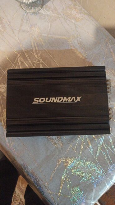 Dinamiklər və sabvuferlər: Avtomobil üçün Pioneer səs sistemi komplekti Tərkib: - Pioneer — 5