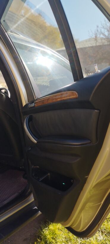 BMW: BMW X5: 2001 г., 4.4 л, Автомат, Бензин, Седан at lalafo.kg — 15 BMW: BMW X5: 2001 г., 4.4 л, Автомат, Бензин, Седан — 15