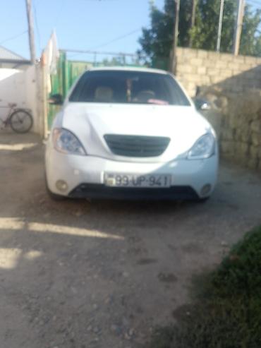 şevrolet aveo satışı: Ağ rəngli sedan avtomobil - Kuzov: 4 qapılı sedan, ağ rəng - Yüngül — 1