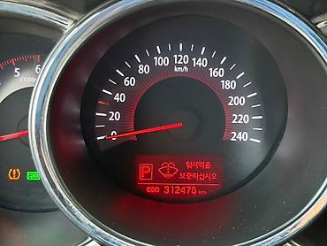 rexston khan: Kia Sorento: 2010 г., 2 л, Автомат, Дизель, Кроссовер — 6