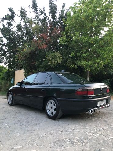 Opel: Opel Omega: 2.5 l | Sedan — 8