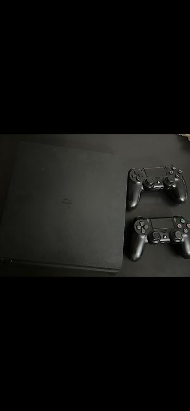 аренда playstation 4: PlayStation 4 Slim oyun konsolu paketi - Model: Sony PlayStation 4 — 3