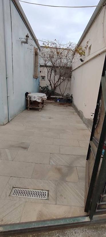 ev tecili satilir: 3 otaqlı, 82 kv. m, Kredit yoxdur, Yeni təmirli — 4