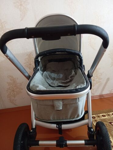 Gəzinti arabaları: İşlənmiş, Cins: Oğlan, Ünvandan götürmə — 6