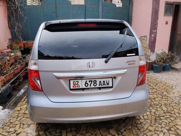 Honda: Honda Edix: 2004 г., 2 л, Бензин — 4