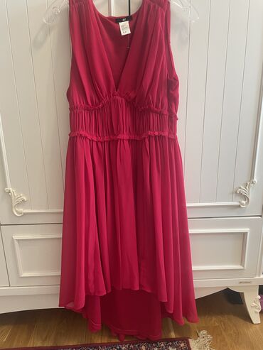 Коктейльные платья: Коктейльное платье, Миди, H&M, M (EU 38)