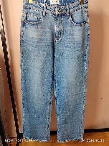 Джинсы: Женские джинсы из плотного денима, несколько вариантов кроя и — 3