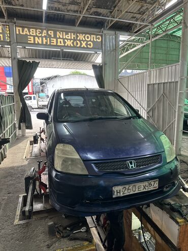 Honda: Honda Stream: 2000 г., 2 л, Автомат, Бензин, Минивэн
