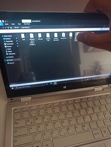 Ostali laptopovi i netbook računari: TREKSTOR Primebook C11/64GB Storage/4GB Rama/360c Rotacija — 14