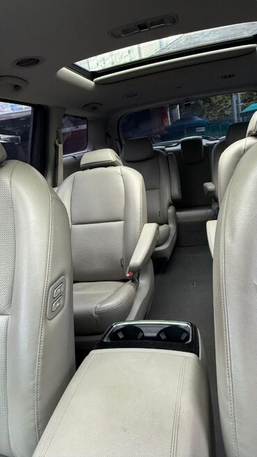 Kia: Kia Carnival: 2019 г., 2.2 л, Автомат, Дизель, Минивэн — 6