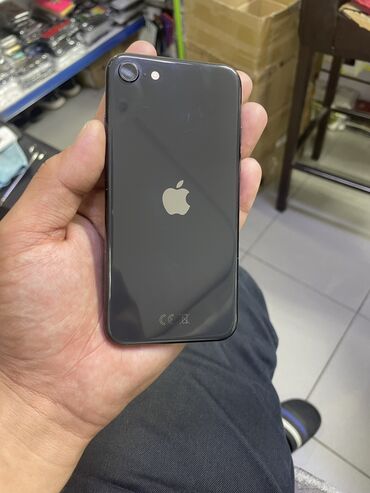 Apple iPhone: IPhone SE 2020, 64 ГБ, Black Titanium, 78 %