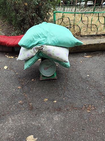 Комплекты постельного белья: Скупаю старые ватные матрасы тошоки корпошки буу вату Пух Перину — 8