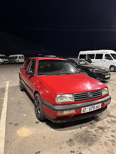 fit jaz: Volkswagen Vento: 1992 г., 1.8 л, Механика, Бензин, Седан — 1