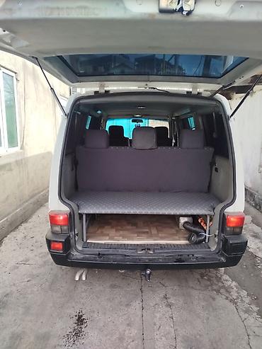 sprinter 2 2: Volkswagen Multivan: 1992 г., 2 л, Механика, Бензин, Минивэн — 8