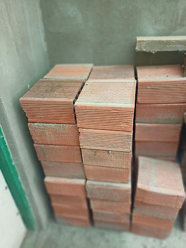 misar dasi: Məhsul: Qırmızı keramik kərpic blokları Təsvir: - Divar hörgüsü üçün — 1