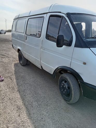 QAZ: QAZ GAZel 2705: 2.4 l | 2000 il 150000 km Universal