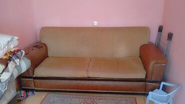 divan üsdükleri: Divan, İşlənmiş, Açılan, Bazasız, Nabuk