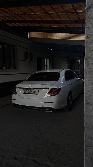 электромобиль кроссовер: Mercedes-Benz E-Class: 2019 г., 3 л, Автомат, Бензин, Седан — 3