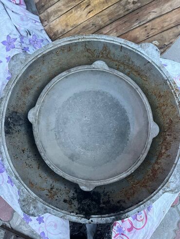 купить кастрюлю недорого: Большой комплект казанов для уличной кухни - Два металлических казана