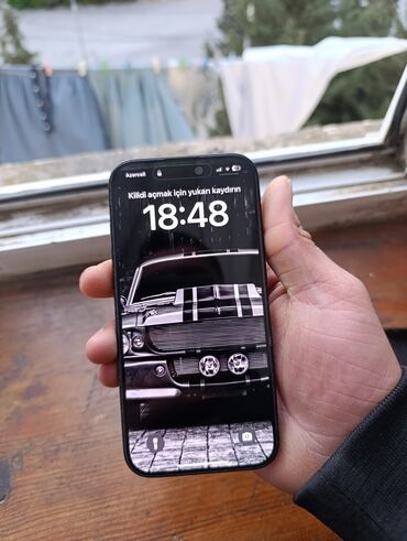 Apple iPhone: IPhone 15, 128 GB, Black Titanium, Zəmanət, Barmaq izi, Simsiz şarj