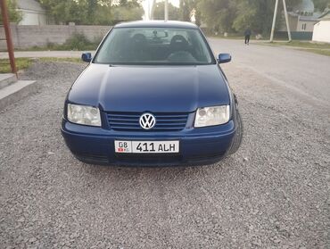 Volkswagen: Volkswagen Bora: 2000 г., 2 л, Автомат, Газ, Седан