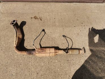 Auto delovi: Dupla grana sa lamda sondama Lada 21214i Niva. Polovna. Izvadjen — 1