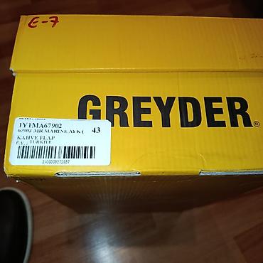 Greyder loafer 43 ölçülü. Təmiz dəri. 1 gün geymişəm ayağımı sıxıb