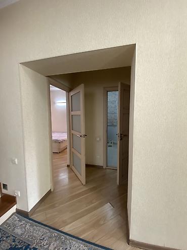 Долгосрочная аренда домов: 210 м², 6 комнат — 8