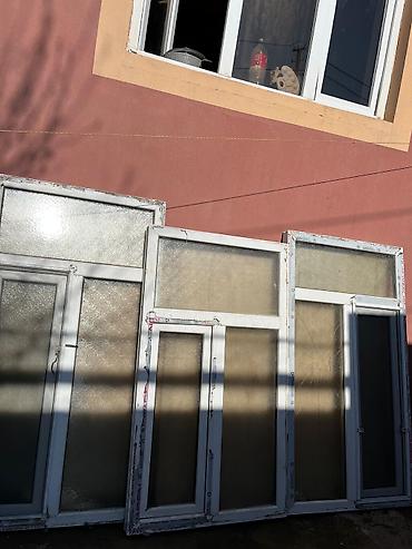 plastic qapi: PVC pəncərə və qapı blokları – bir neçə ədəd dəst Xüsusiyyətlər: - Ağ — 1