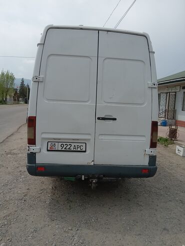 на спринтера: Mercedes-Benz Sprinter: 1997 г., 2.9 л, Механика, Дизель, Бус