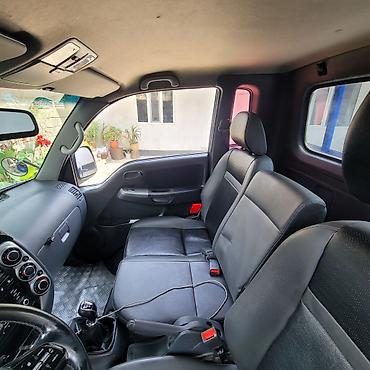кузов борт портер: Kia Bongo III (K2700/K2500) — компактный бортовой грузовик синего — 4