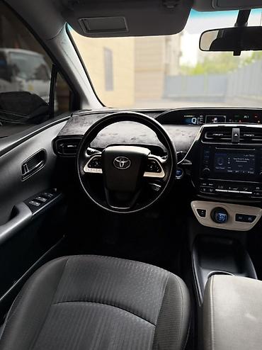 глушитель тойота виш: Toyota Prius: 2016 г., 1.8 л, Вариатор, Гибрид, Лифтбек — 8
