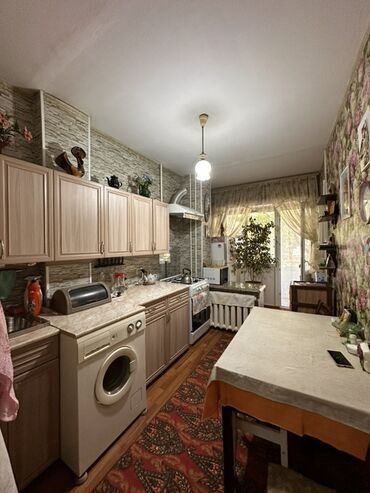 ипотечные квартиры: 3 комнаты, 54 м², Индивидуалка, 1 этаж, Старый ремонт