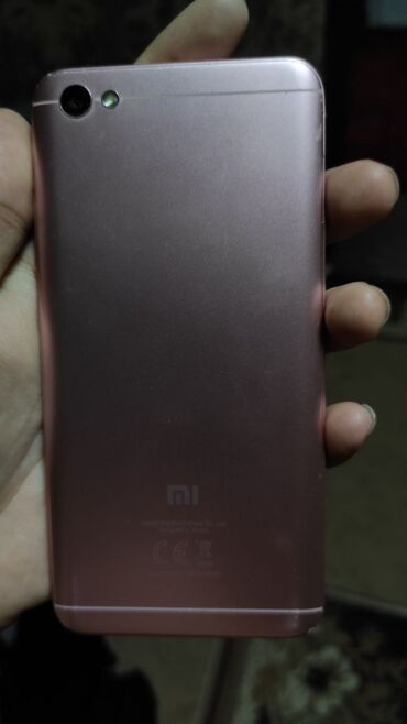 защитный экран для камина: Xiaomi, Redmi 5A, Б/у, 16 ГБ, цвет - Розовый, 2 SIM