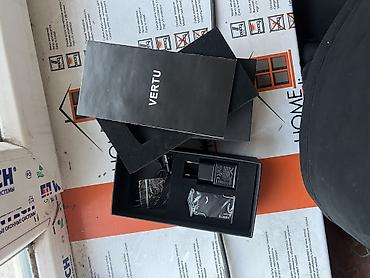 Мобильные телефоны и аксессуары: Vertu Signature Touch, Новый, 16 ГБ, цвет - Золотой, 1 SIM, 2 SIM — 3