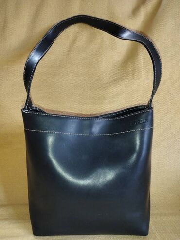 Torbe: Furla kožna torbica Prelepa manja Furla torba od prirodne kože u na lalafo.rs — 6 Torbe: Furla kožna torbica Prelepa manja Furla torba od prirodne kože u — 6