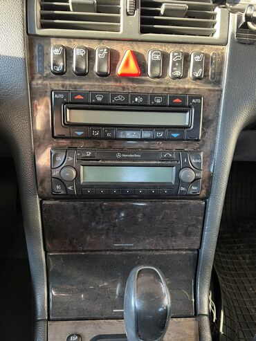 mercedes benz c class 202: Магнитола audio 30 Becker original Mercedes cd . Полностью рабочая в