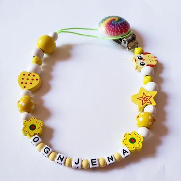 Ostale dečije stvari: Cene drvenih lančića su 600 din . Porucite personalizovani drveni — 6