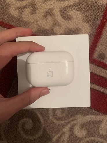 колонки на аренду: Беспроводные вакуумные наушники, Apple, AirPods Pro 2, Б/у — 1