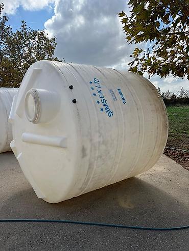 ucuz unitaz: Plastik cen 10ton 950azn Mastaga 5959 leliPolietilen su çəni – Şimşək — 1