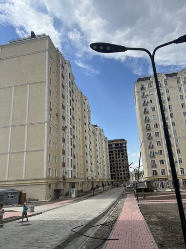 ищу квартиру в оше: 2 бөлмө, 72 кв. м, Элитка, 3 кабат, ПСО (өзү оңдоп түзөтүп бүтүү үчүн)